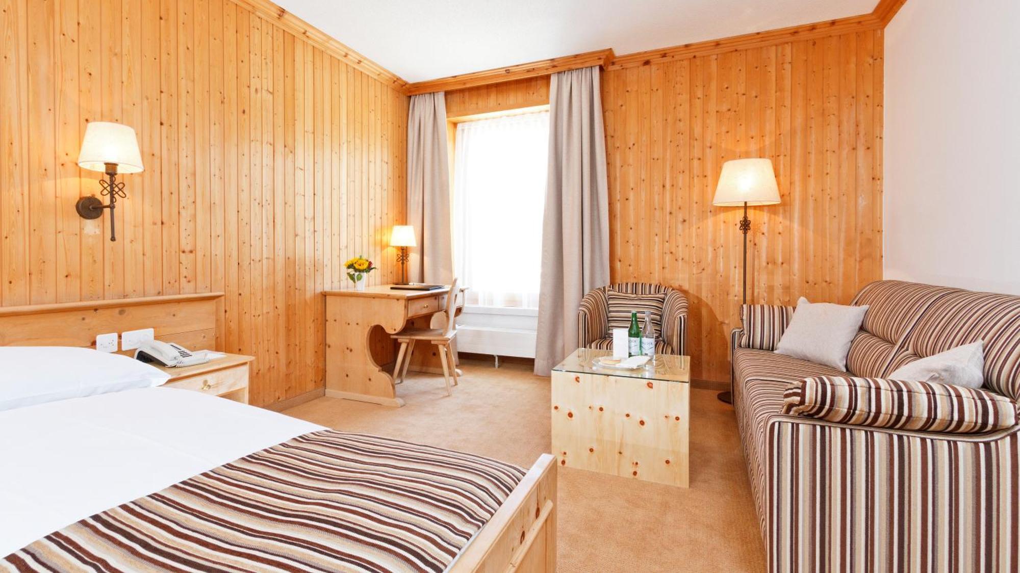 Edelweiss Swiss Quality Hotel Sils Maria Cameră foto